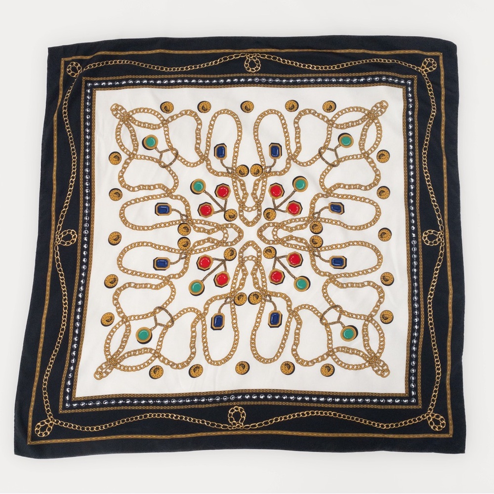 Vintage Chain Pattern Scarf - Black, Gold, Red, Green, Blue